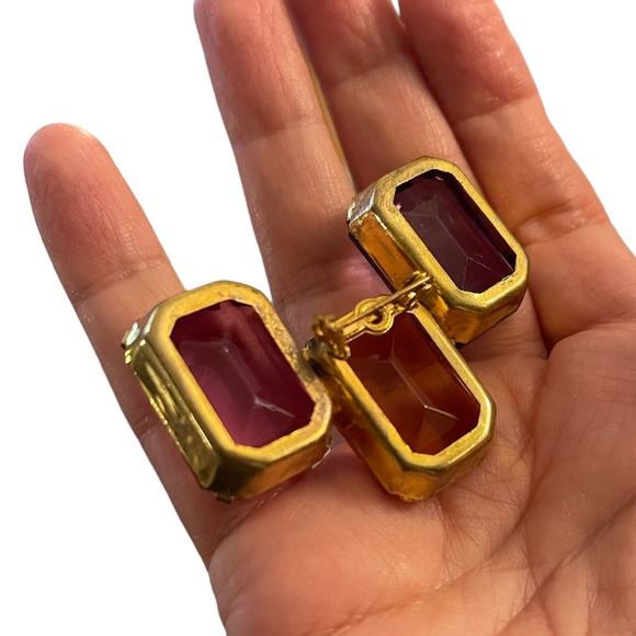 Three color emerald cut lucite gold tone pin brooch - Picture 6 of 9